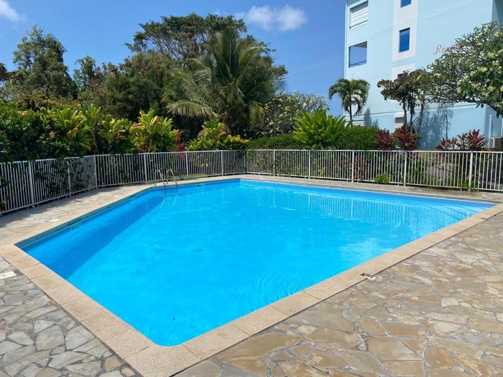 Superbe Appartement Vue Sur Mer Sainte-Anne Exterior photo